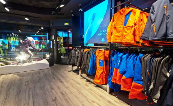 Salomon stores shop